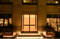 Yatong Lvhai Hotel