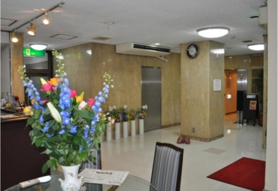 5. 조후 어번 호텔..