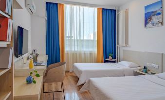 Eurotime Mediterranean Hotel (Rongcheng Chishan Scenic Spot Shidao Building Store)