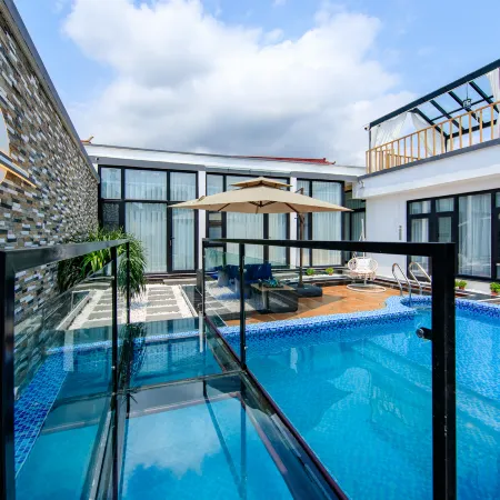 Beijing 25 Hours Homestay (Qinglongxia Branch)