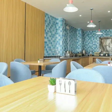 Homeinn Hotel (Xilinhot Tuanjie Street)