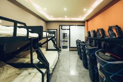 Datong Xixi E-sports Themed Apartment Отели в г. Hengan New District