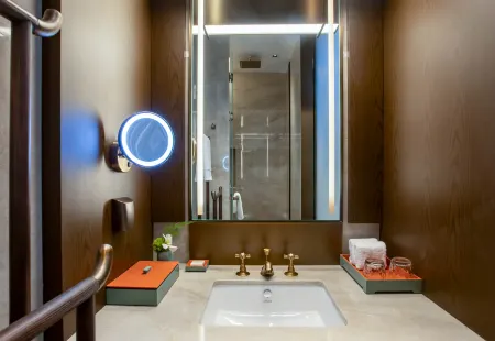 Tang Paradise Hotel Отели рядом с достопримечательностью «Jingyugou Scenic Resort, Xi'an»