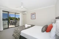 Sandcastles on the Broadwater Hotels in Labrador