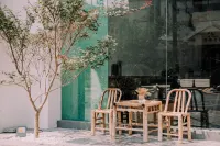 界止ホテル(張家界国立森林公園標誌門) 張家界武陵源バスターミナル周辺のホテル