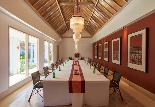 수다말라 리조트 수영장 전경