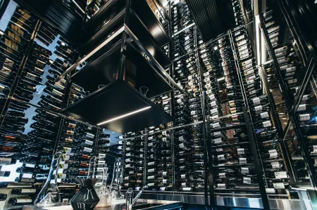 Hilton Adelaide Отели рядом с достопримечательностью «Элдер Парк Ротунда»