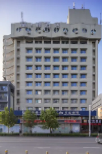 喆啡酒店（鄭州曼哈頓燕莊地鐵站店） 鄭州酒店