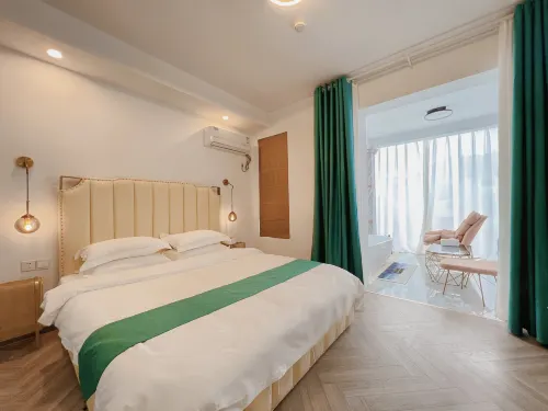 Royi Homestay - Inns
