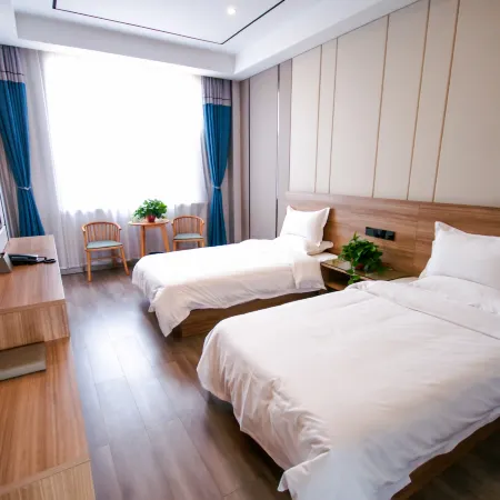 Yunding Hotel Puyang