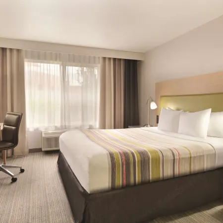 Country Inn & Suites by Radisson, Fresno North, CA