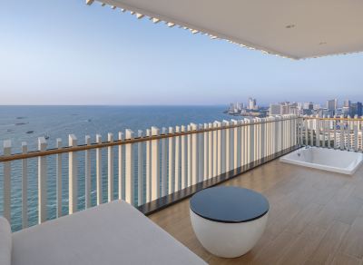 プレミアムエグゼクティブオーシャンフロントルーム(キング) ヒルトン パタヤの写真