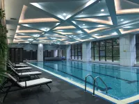 โรงแรมรีสอร์ทเลเชอร์-เมาน์เทน - ที่มีสระว่ายน้ำ