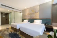 ZIC REZEN Hotel Hotels near Xinyi Commission Store