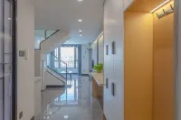 Aijia Apartment (Wuyue Plaza)