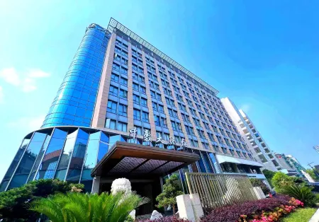 Zonhow Hotel Отели рядом с достопримечательностью «Caozhuang Park»