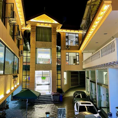 Ping'an Yujia Business Hotel Hotels near Stone Drum (Shigu) Town
