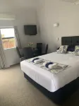 Wrights by the Sea Motel