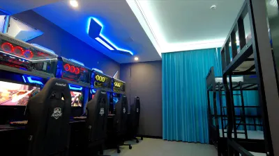 Linzhou Yunhai E-sports Hotel