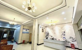 Fengshan Dalisi Business Hotel