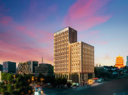 Vienna International Hotel (Wuhan Yellow Crane Tower Pengliuyang Subway Station) Hotels near Yellow Crane Tower