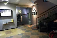 Golphin's Suites