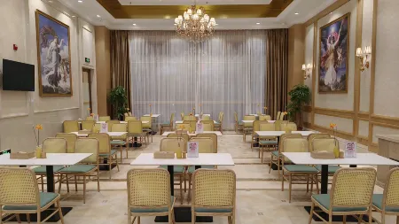 Vienna International Hotel (Wugang Shaoyang) Отели в г. Уган