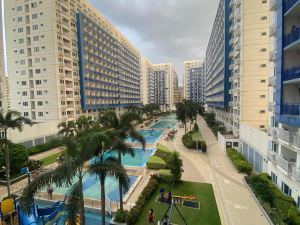 M Staycation at Sea Residences