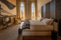 The Venice Venice Hotel