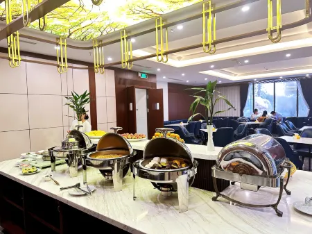 Luxury Phoenix Hotel