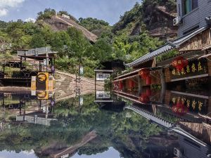 雄鷹花果山莊