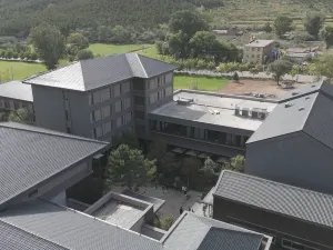 Shanyutang Spring resort hotel