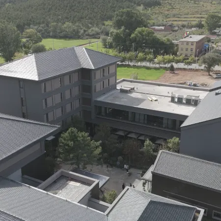Shanyutang Spring resort hotel