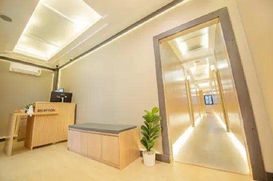 Thrive Hotel Отели рядом с достопримечательностью «Сэнсэп»