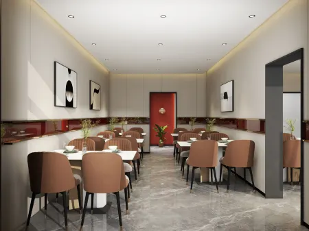 Jing yue  Hotel Отели рядом с достопримечательностью «Yike Zhaomeng Monument»