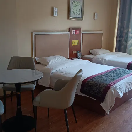 Mouding Minghuang Hotel