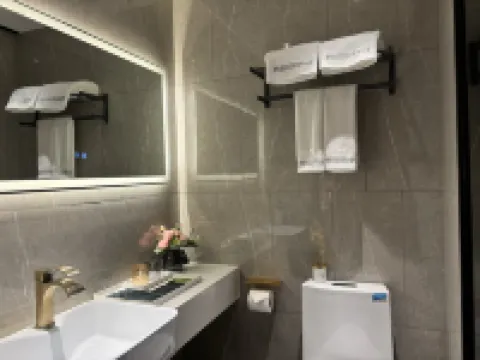 鶴囍居アパートメント(鶴山新華城）