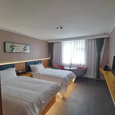 Kaiman Hotel (Kangding Pagoda Grassland Branch) Hotel in zona Buddhism Sutrayana and Tantrayana Speak Study Xinglong Grand Monastery