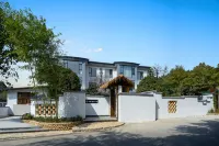 Floral Hotel·Jingdezhen Jinglu Homestay (Sanbao International Pottery Village Branch)