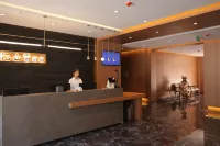 Snow Town Yishan Snow Hotel (Snow Yun Street Branch)