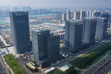 Wanyue Hotel Отели рядом с достопримечательностью «Yi Garden»