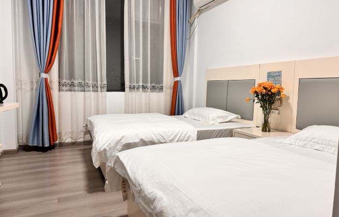 Yongde Yinfeng Hotel