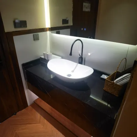 Manju Hotel (Yingtan Yuehu East Road)