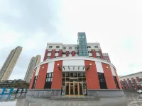 Qiqihar Baicao Homestay Hotels in Qiqihar South Station