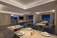 OKDAY Hotel (Nantou Railway Station, HaiYa Mega Mall, Zhongshan) - parkir