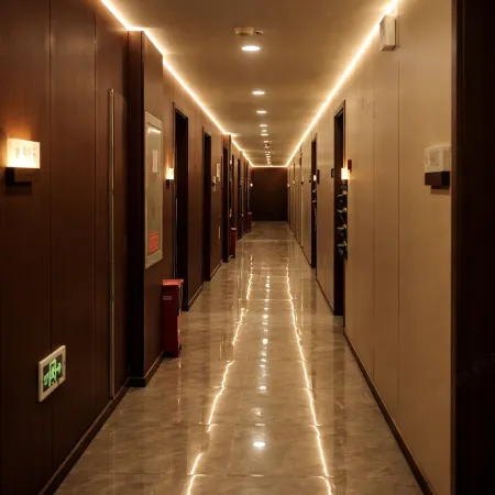 Chaoganxing SS PLanet High-End Customized E-Sports Homestay (BeiGuo Shopping Mall Letai Center)
