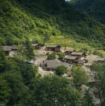 Kameizhai Yunqi Courtyard House - Mountain view