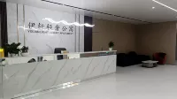 Yixuan Light Luxury Apartment - Bintang 2