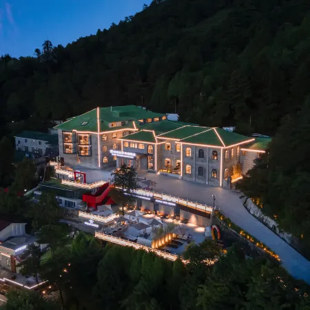 Changlü Qinlu Yunqi Hotel (Lushan National Park Xiaotianci)