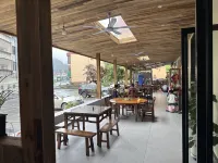 Lanshan Bieyuan Homestay (Mangshan Grand Canyon Rafting) - balcony